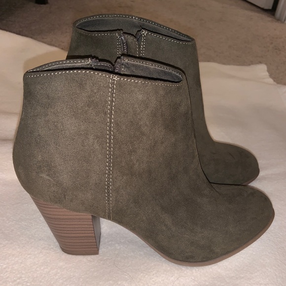 Green Suede Ankle Boots - Picture 1 of 5